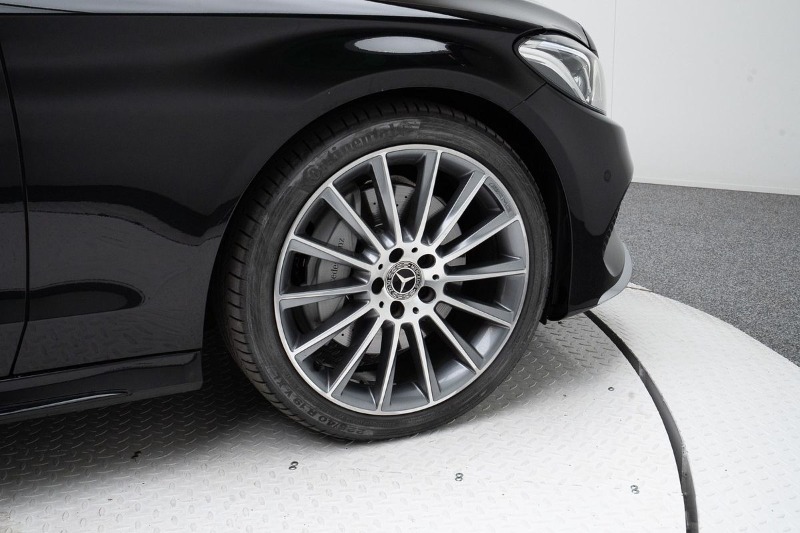 
								Mercedes-Benz C-Class C250 d C205 full									