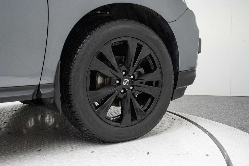 
								Nissan Pathfinder ST-L N-SPORT R52 Series II full									