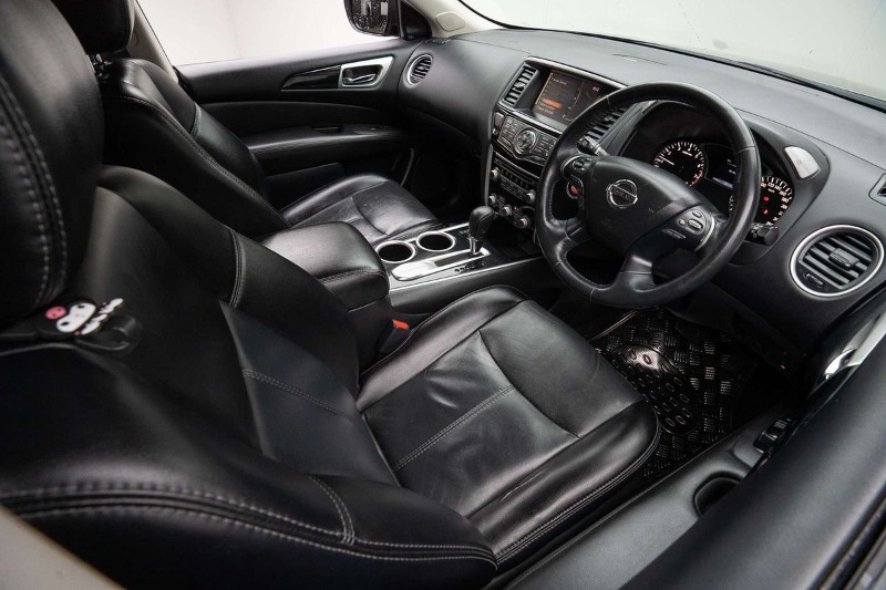 
								Nissan Pathfinder ST-L N-SPORT R52 Series II full									