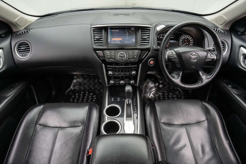 
								Nissan Pathfinder ST-L N-SPORT R52 Series II full									