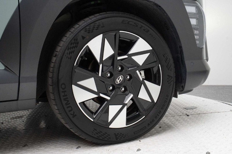 
								Hyundai Kona Premium SX2.V1 full									
