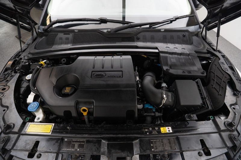 
								Land Rover Range Rover Evoque TD4 150 SE L538 full									