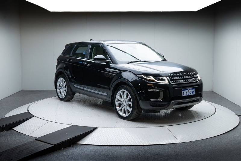 
								Land Rover Range Rover Evoque TD4 150 SE L538 full									