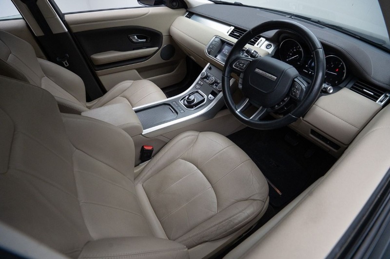 
								Land Rover Range Rover Evoque TD4 150 SE L538 full									