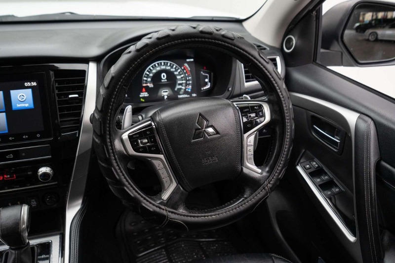 
								Mitsubishi Pajero Sport Exceed QF full									