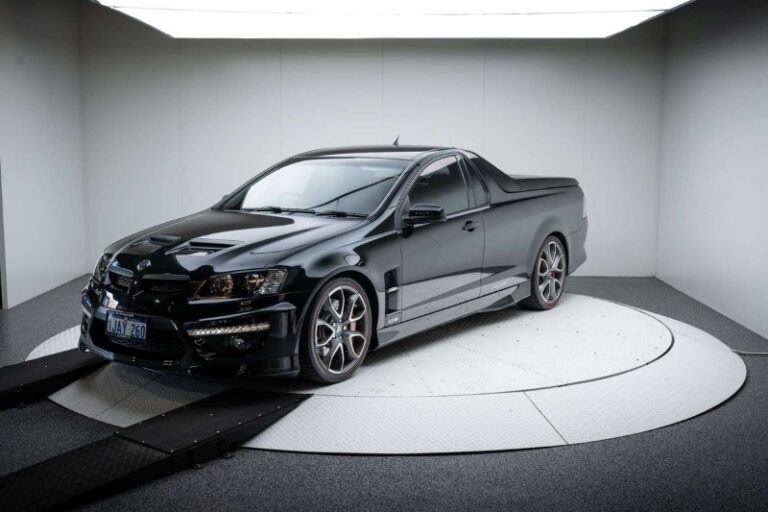 Holden Special Vehicles Maloo R8 E Series 2 Rear Wheel Drive
