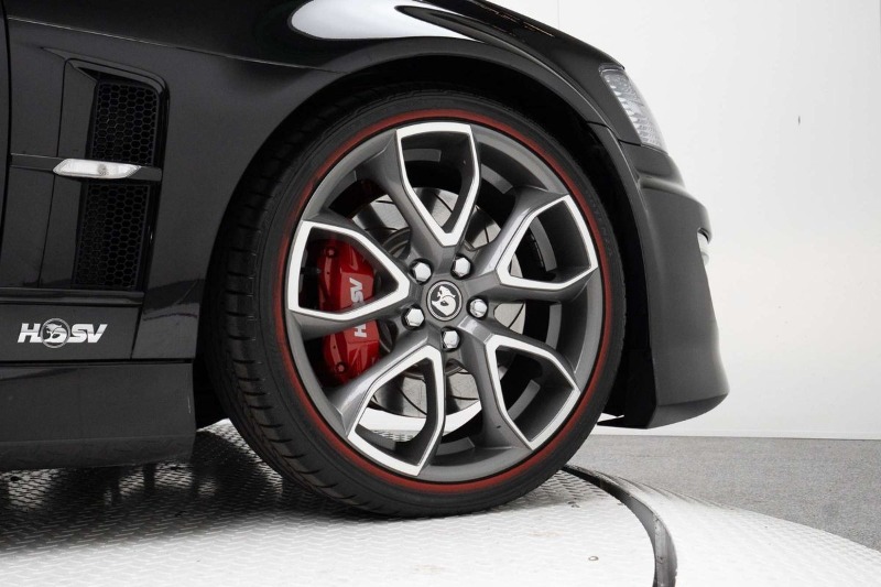 
								Holden Special Vehicles Maloo R8 E Series 2 Rear Wheel Drive full									