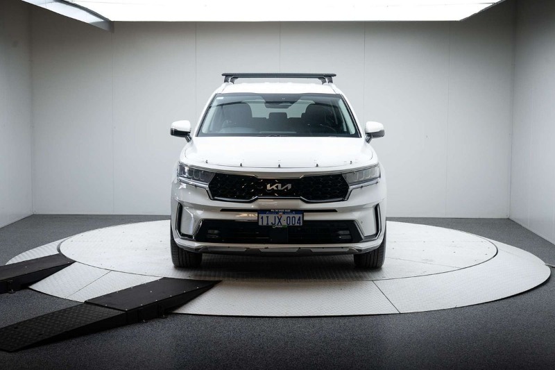 
								Kia Sorento Sport MQ4 full									