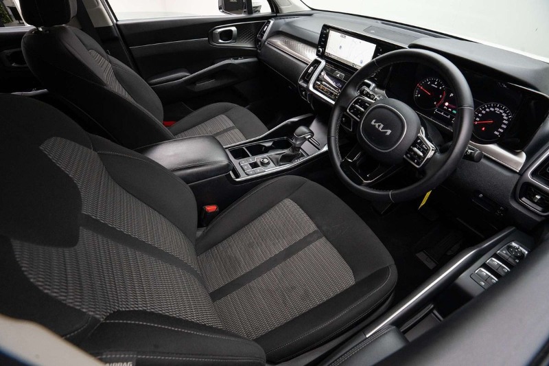 
								Kia Sorento Sport MQ4 full									