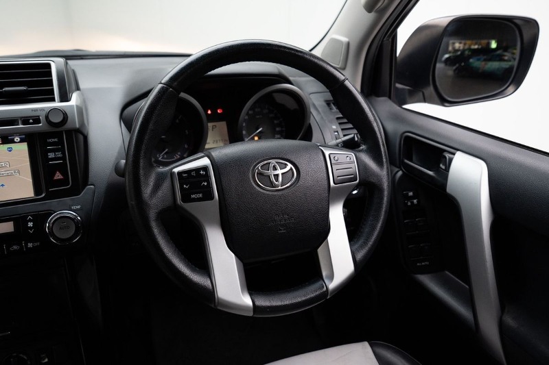 
								Toyota Landcruiser Prado Altitude KDJ150R full									
