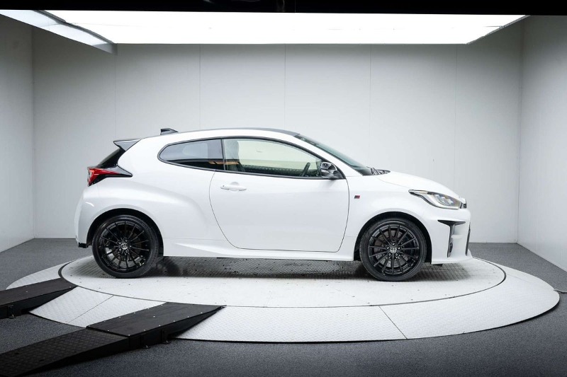 
								Toyota Yaris GR GXPA16R full									