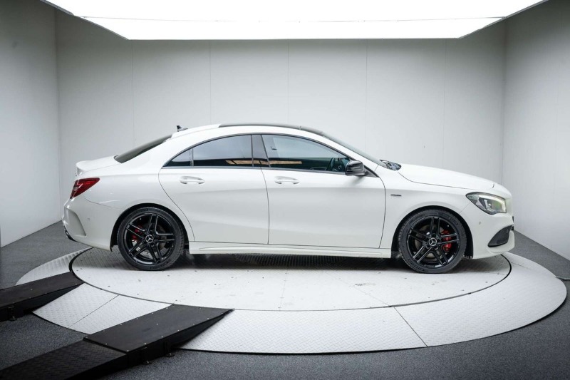 
								Mercedes-Benz CLA-Class CLA250 Sport C117 full									