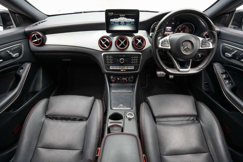 
								Mercedes-Benz CLA-Class CLA250 Sport C117 full									