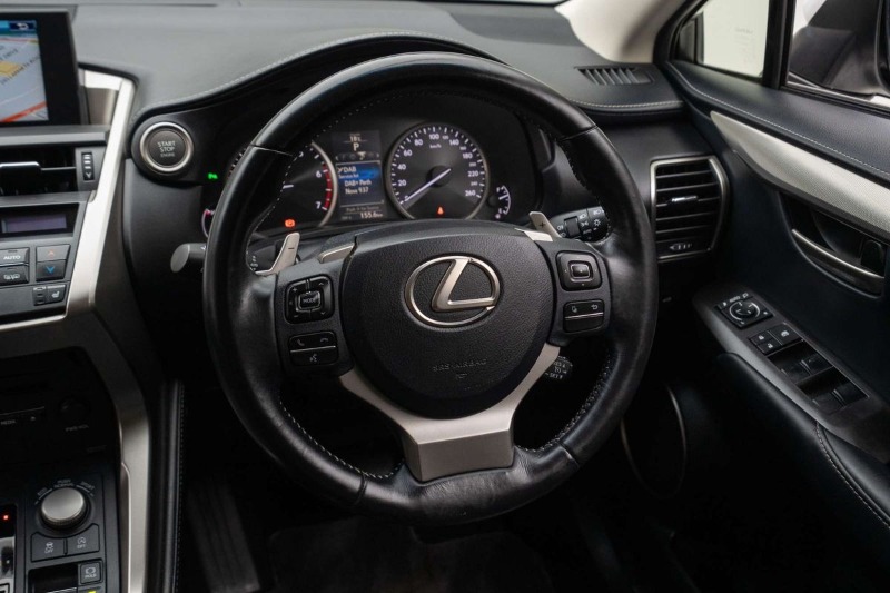 
								Lexus NX NX200t Luxury AGZ15R full									