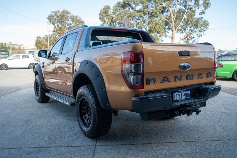 
								Ford Ranger Wildtrak PX MkIII 4X4 3.2L full									
