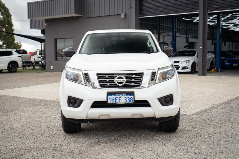 
								Nissan Navara SL D23 4X4 full									