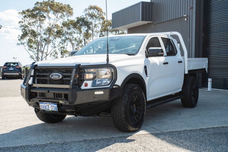 
								Ford Ranger XL 4X4 2.0L full									