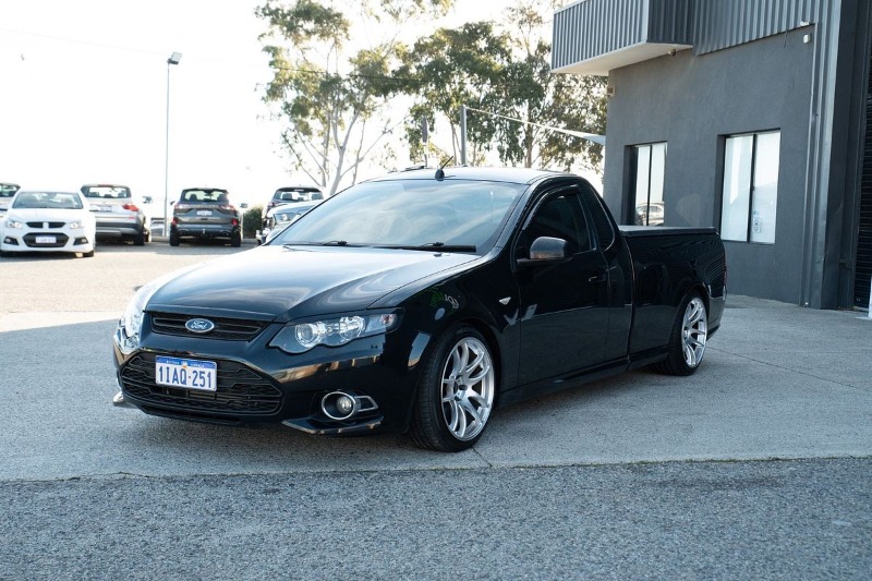 
								Ford Falcon Ute XR6 Turbo FG MkII Rear Wheel Drive full									