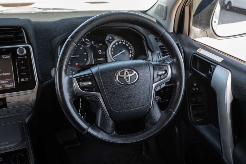 
								Toyota Landcruiser Prado GXL GDJ150R full									