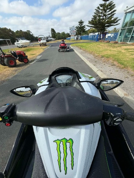 
								Kawasaki Ultra 310X – 2016 Model full									