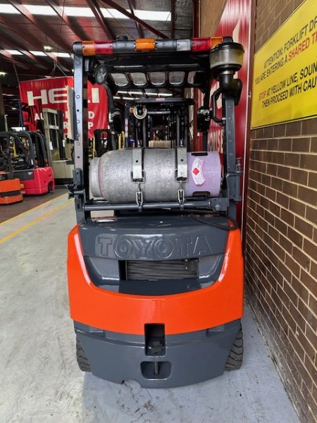 
								Used Toyota 32-8FG18 Container Mast 1.8T Forklift full									