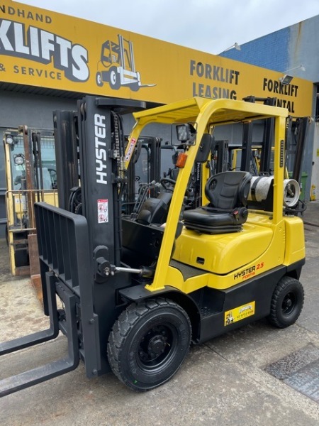 
								Used Hyster 2.5 Tonne LPG Forklift H25-TX full									