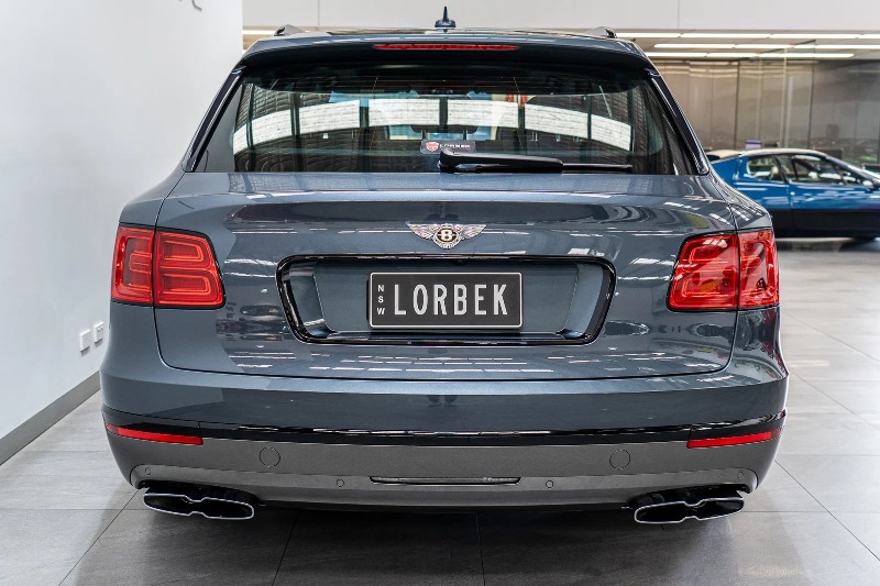 
								2020 Bentley Bentayga full									