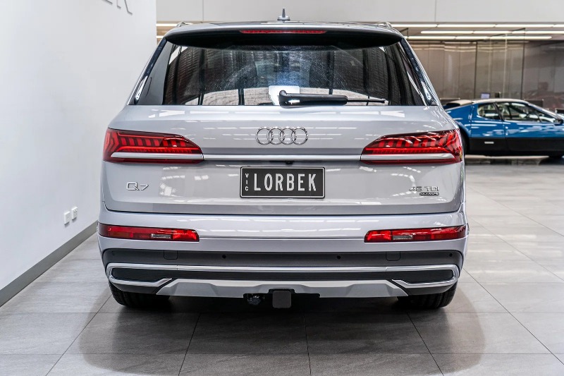 
								2021 Audi Q7 full									