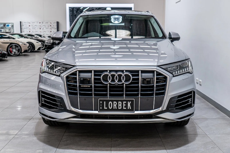 
								2021 Audi Q7 full									