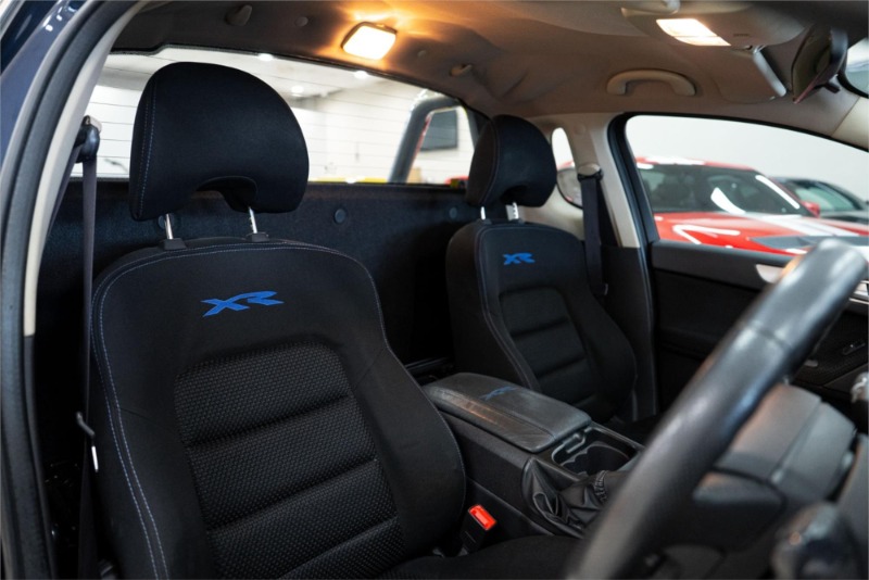 
								2011 FORD FALCON UTILITY XR6 full									