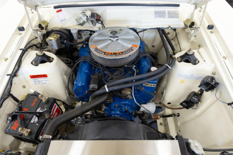 
								1973 FORD FALCON 4D SEDAN GT XA full									