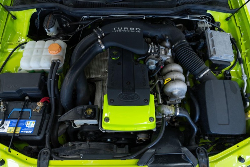 
								2006 Ford Falcon BF XR6T Ute full									