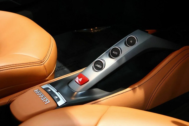 
								2018 Ferrari 488 GTB full									