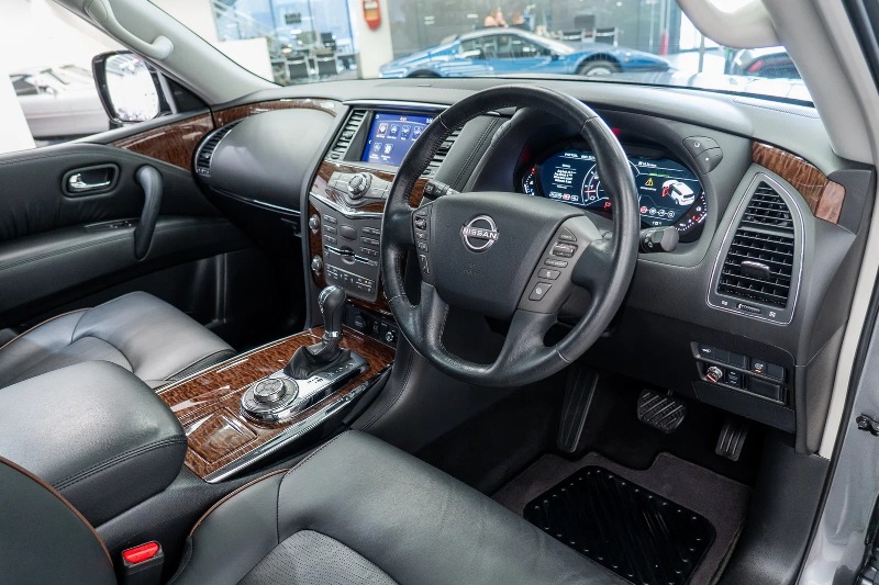 
								2023 Nissan Patrol full									