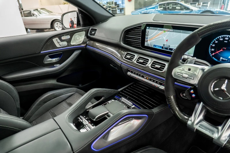 
								2022 Mercedes-AMG GLE63 S full									
