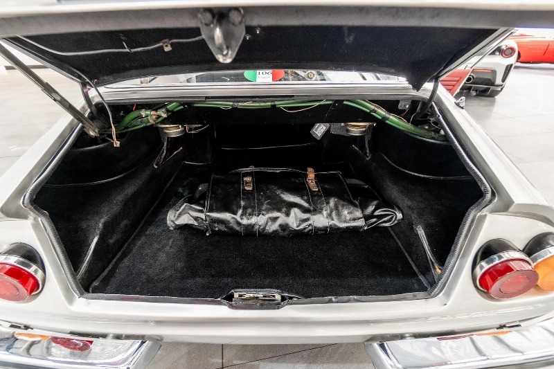 
								1970 Ferrari 365 full									