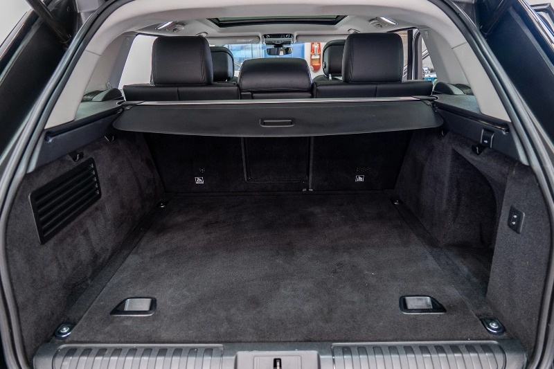 
								2019 Land Rover Range Rover full									