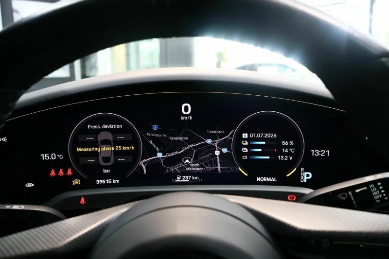 
								2021 Porsche Taycan full									