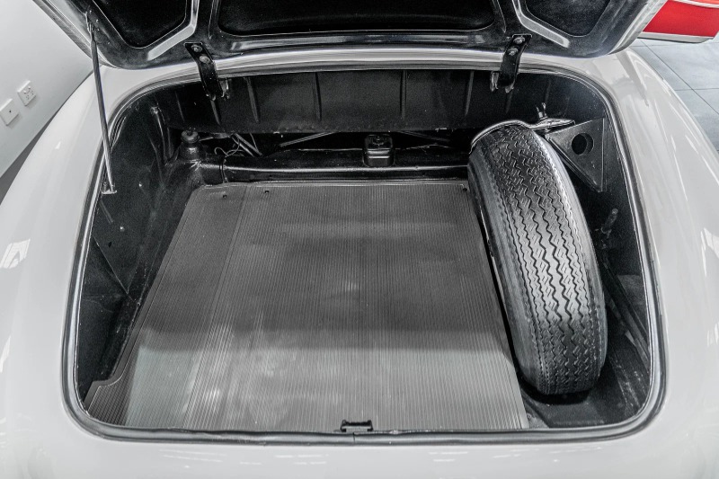 
								1962 Mercedes-Benz 190 full									