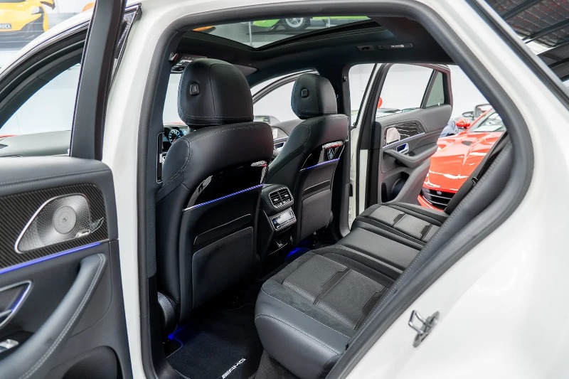
								2022 Mercedes-AMG GLE63 S full									