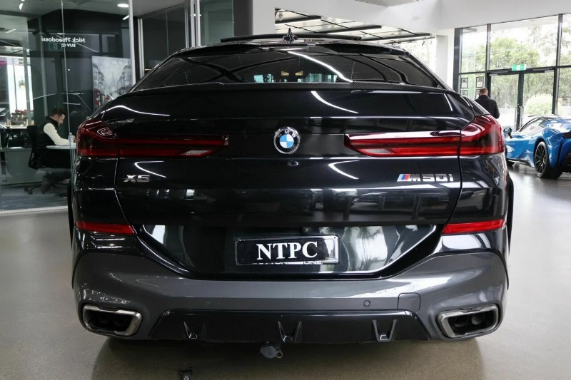 
								2021 BMW X6 full									