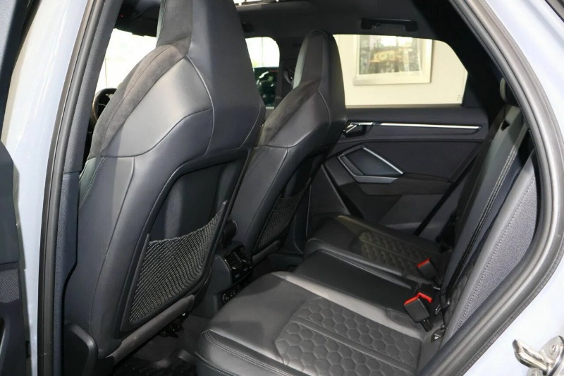 
								2021 Audi RS Q3 full									