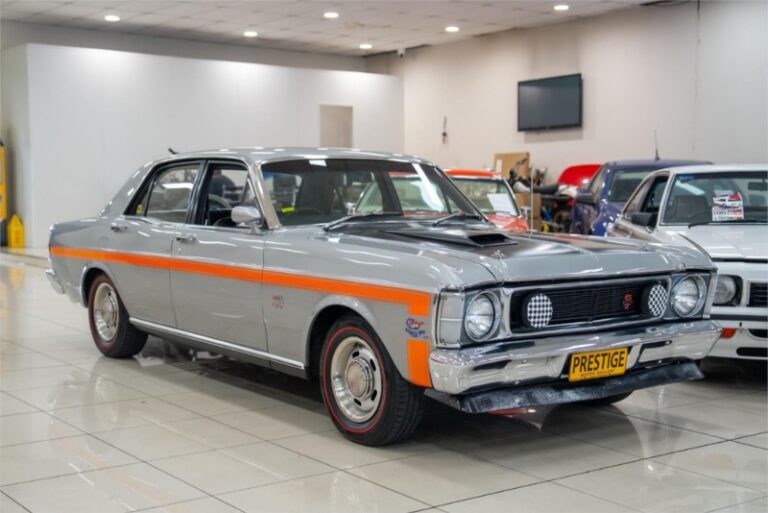 1970 FORD FALCON 4D SEDAN GT XW