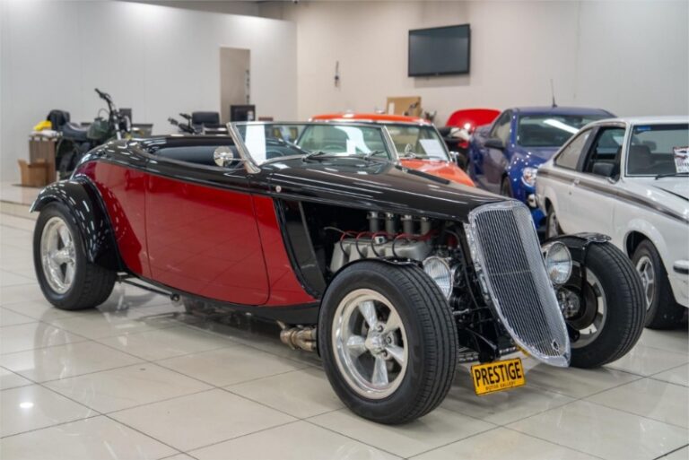 1933 FORD HOT ROD 2D Roadster