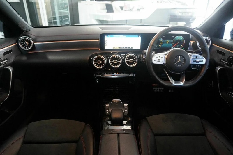 
								2020 Mercedes-Benz CLA250 full									