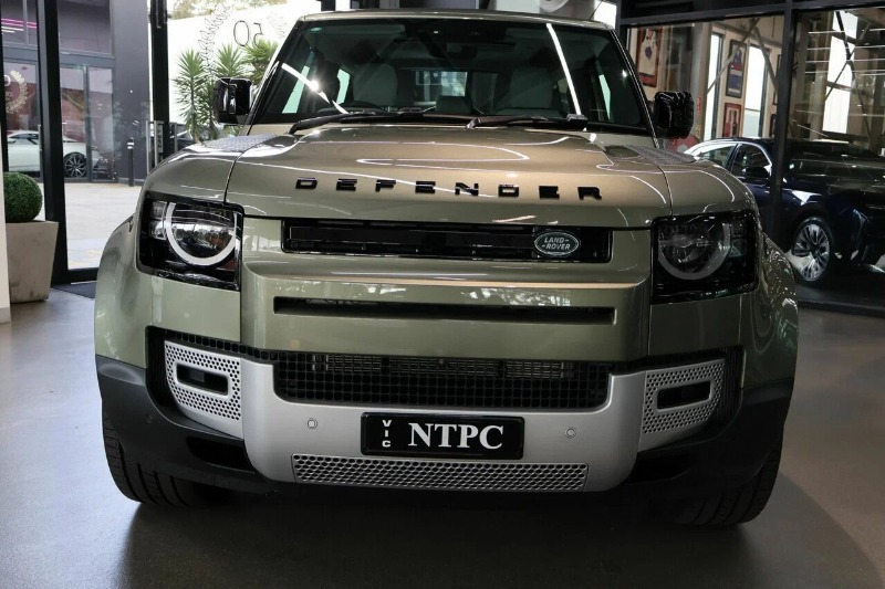 
								2025 Land Rover Defender full									