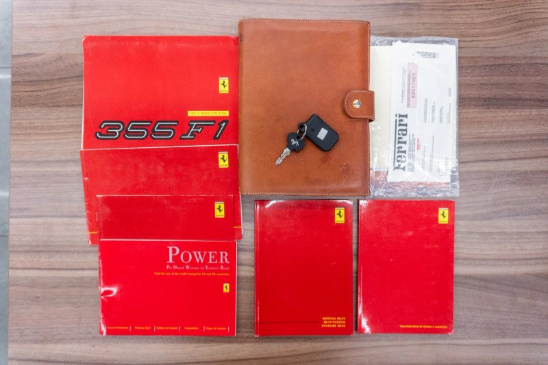 
								1998 Ferrari F355 full									