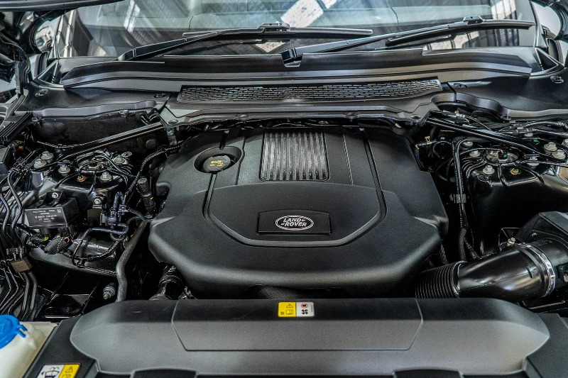 
								2017 Land Rover Range Rover full									