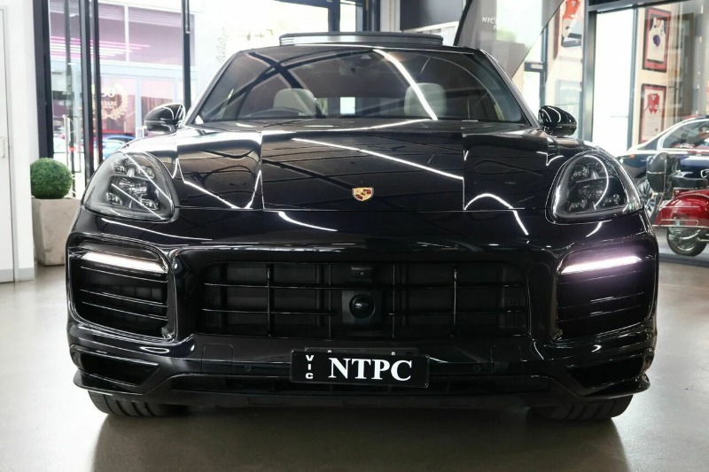 
								2022 Porsche Cayenne full									