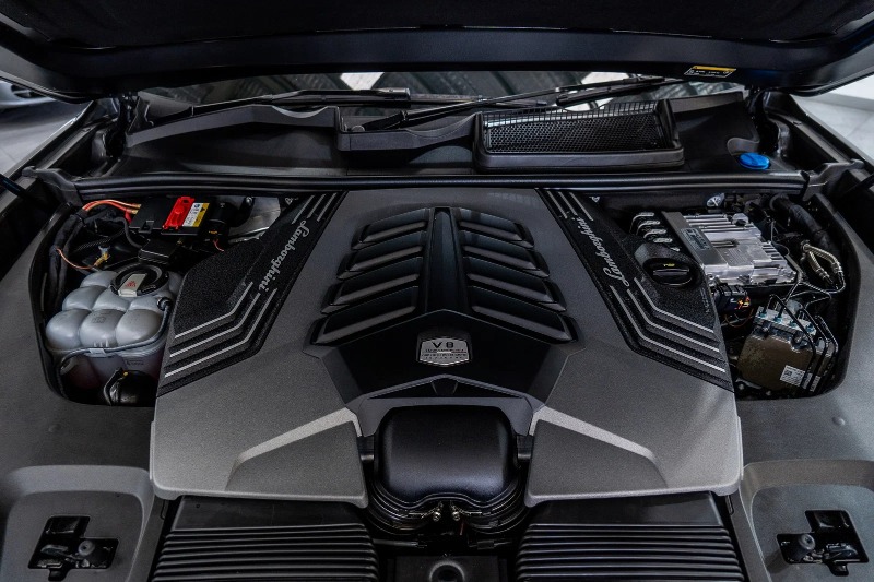 
								2019 Lamborghini Urus full									